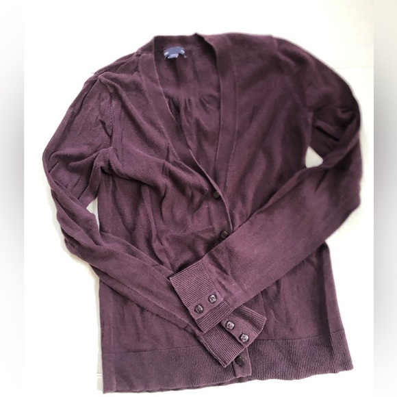 GAP Purple Button-Up Cardigan - Picture 3 of 11